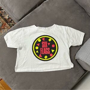 Vintage Six Flags Cropped Sweatshirt Shirt Size L/XL Made In USA  Single Stitch